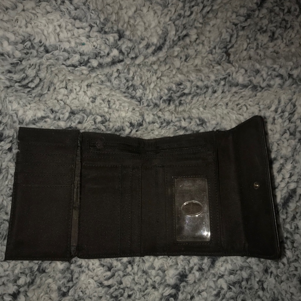 Liz Claiborne wallet